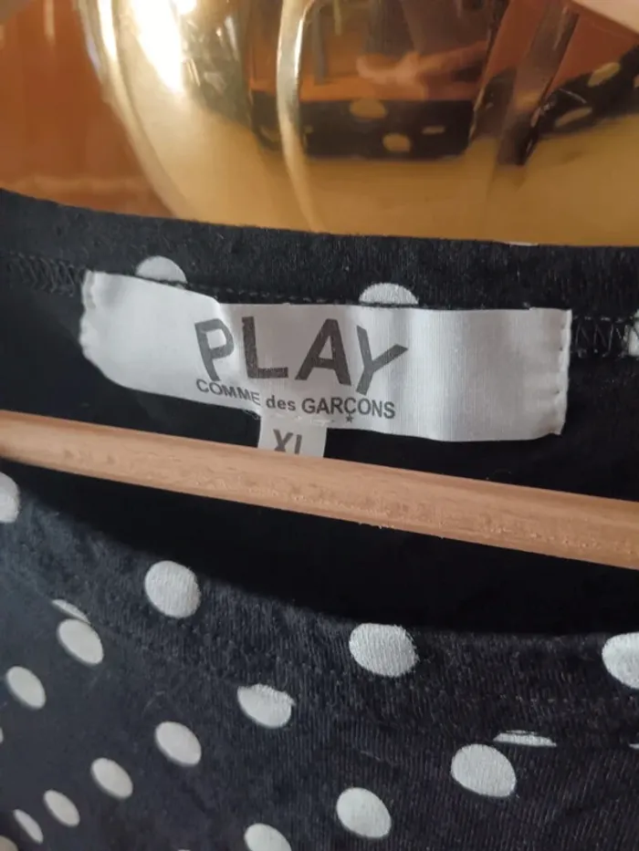 Teeshirt CDG play taille xl - photo numéro 2