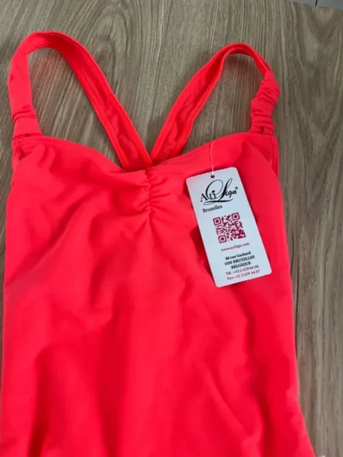 Justaucorps danse Actilign taille 14 ans neuf avec étiquette - photo numéro 2