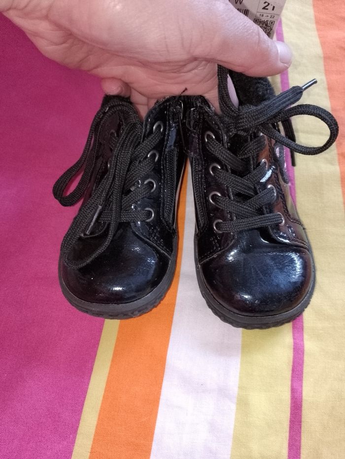 Petite bottines comme neuf
Pointure 21
Freemouss - photo numéro 3