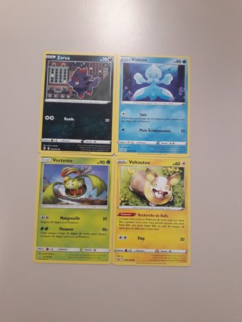 Zorua + Viskuse + Vortente + Voltoutou lot de 4 cartes Pokémon neuves