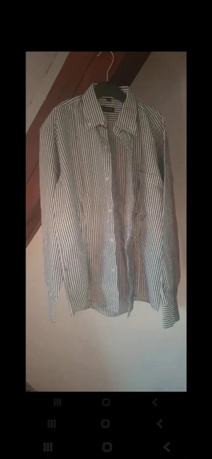 Chemise blanche rayée