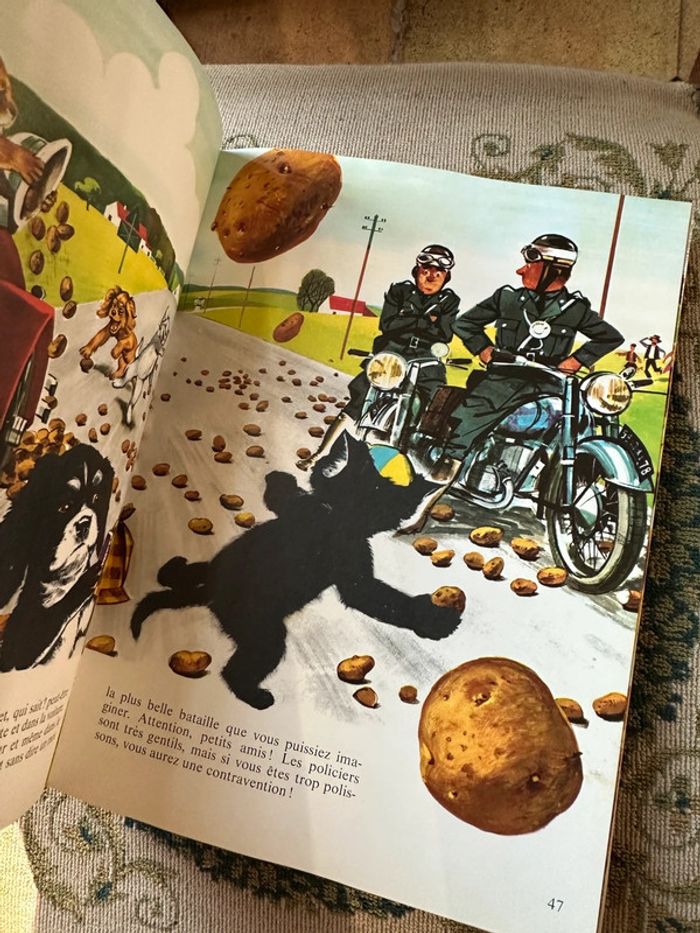 Recueil ancien vintage Les Aventures de Caroline livre bd album Pierre Probst blanc - photo numéro 5