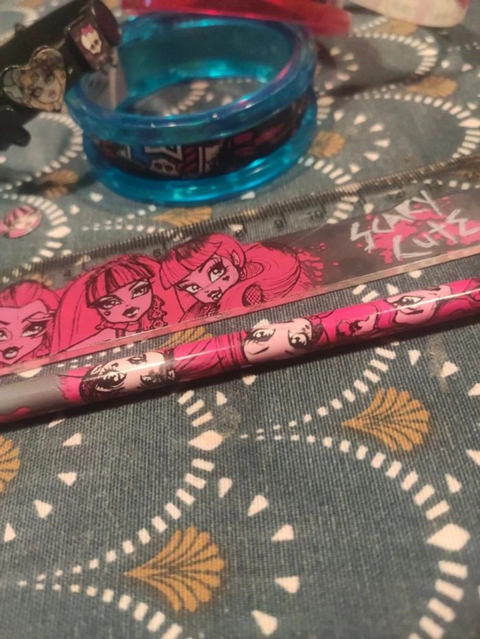Monster High Bracelet et papeterie - photo numéro 4