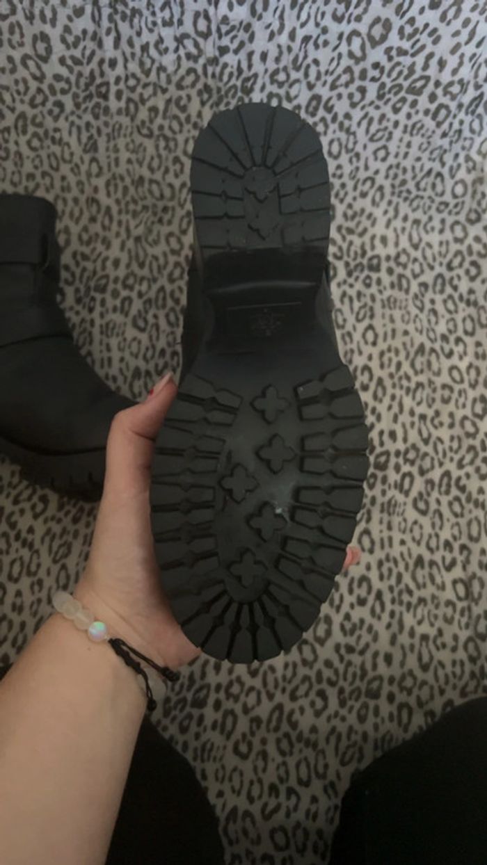 Bottines noires à talons - photo numéro 4