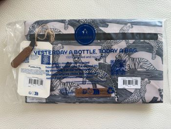 Pochette Cabaia Carole Spinelli neuve