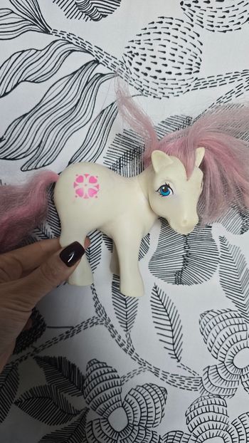 Petit poney hasbro 1983