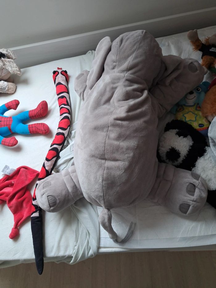 Peluche éléphant - photo numéro 3