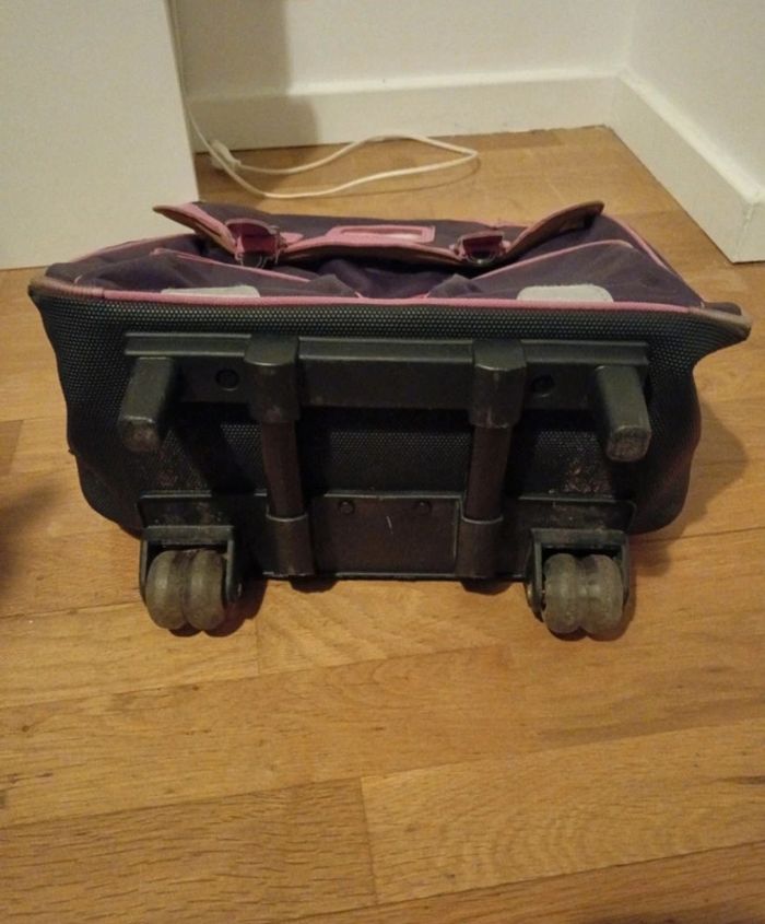 Cartable à roulette tann's - photo numéro 8