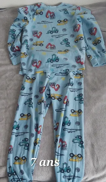 Pyjamas chantier 7 ans garçon