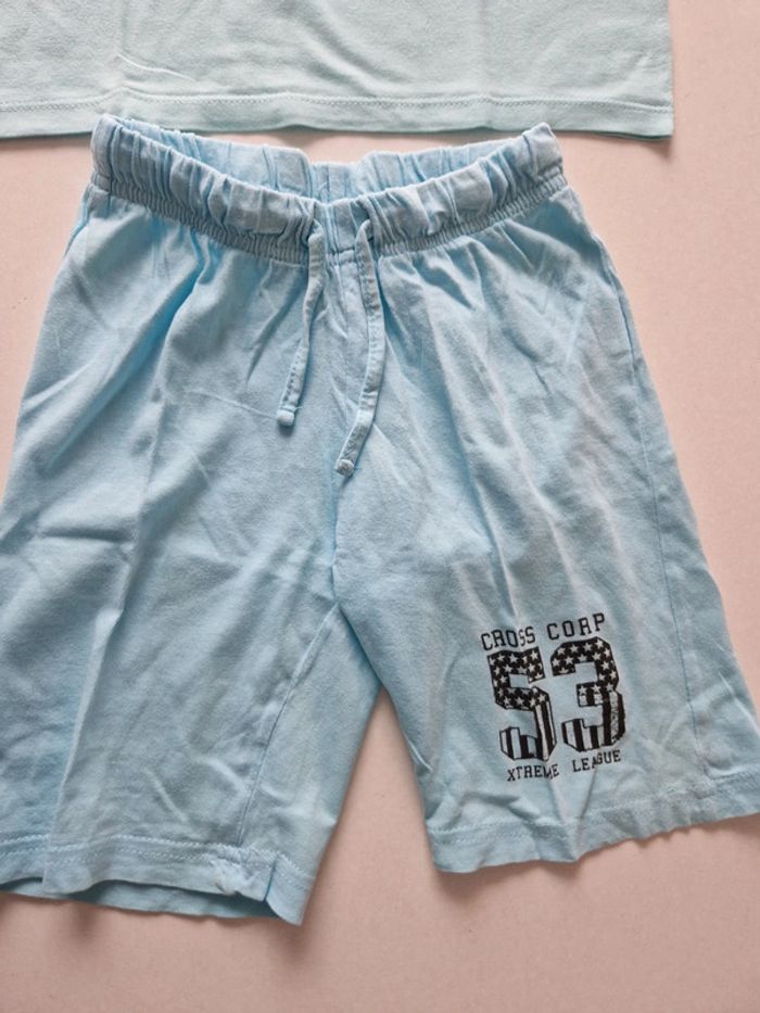 Short tee-shirt léger bleu ciel - photo numéro 5
