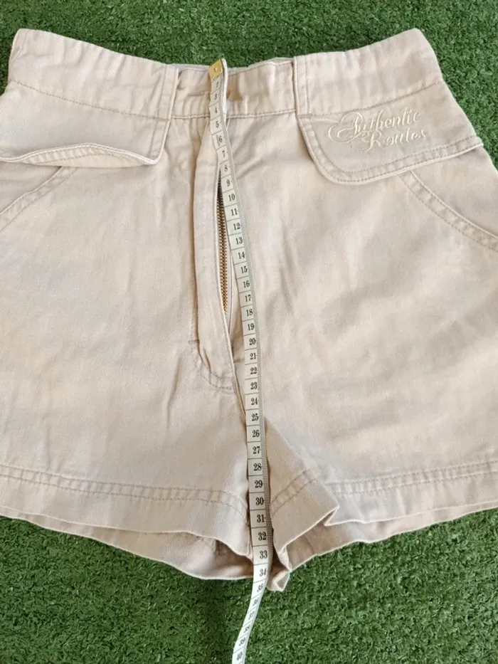 Short court taille en coton beige vintage Authentic Routes taille 34 - photo numéro 3