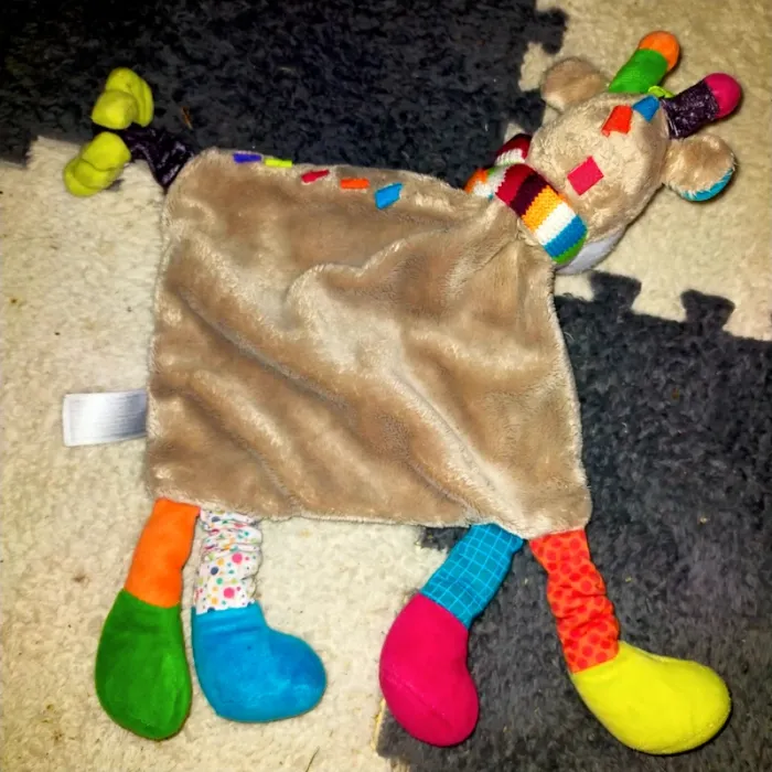 Doudou girafe Zoé plat multicolore Simba toys - photo numéro 3