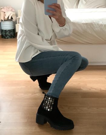 Bottines daim et clous noires 🖤