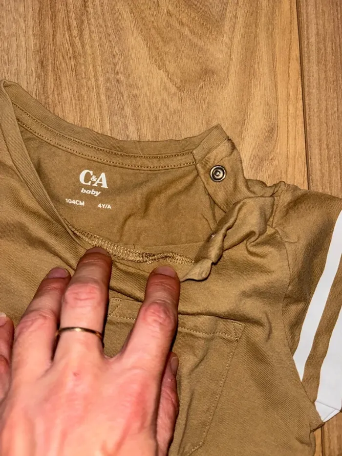 3 tee shirt garçon C&A 4 ans - photo numéro 4