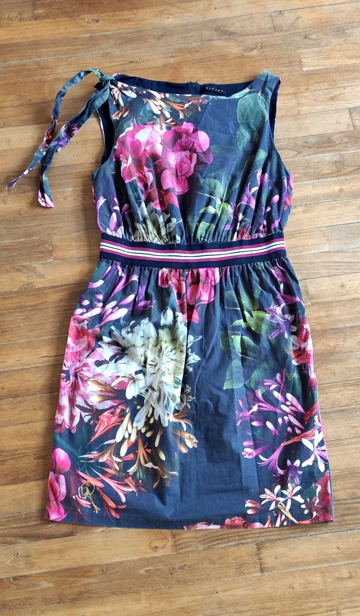 Robe fleurie vintage - photo numéro 4