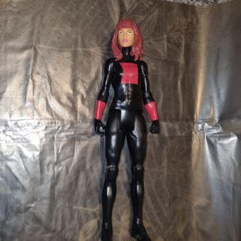 figurine MARVEL  - 30 cm