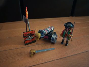 Pirate et canon Playmobil 70415