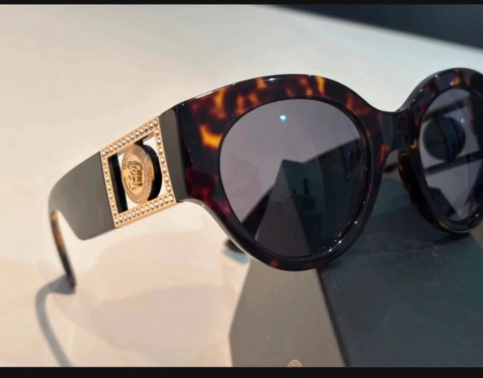 Lunettes de soleil Versace - Dark Havana neuves - photo numéro 2