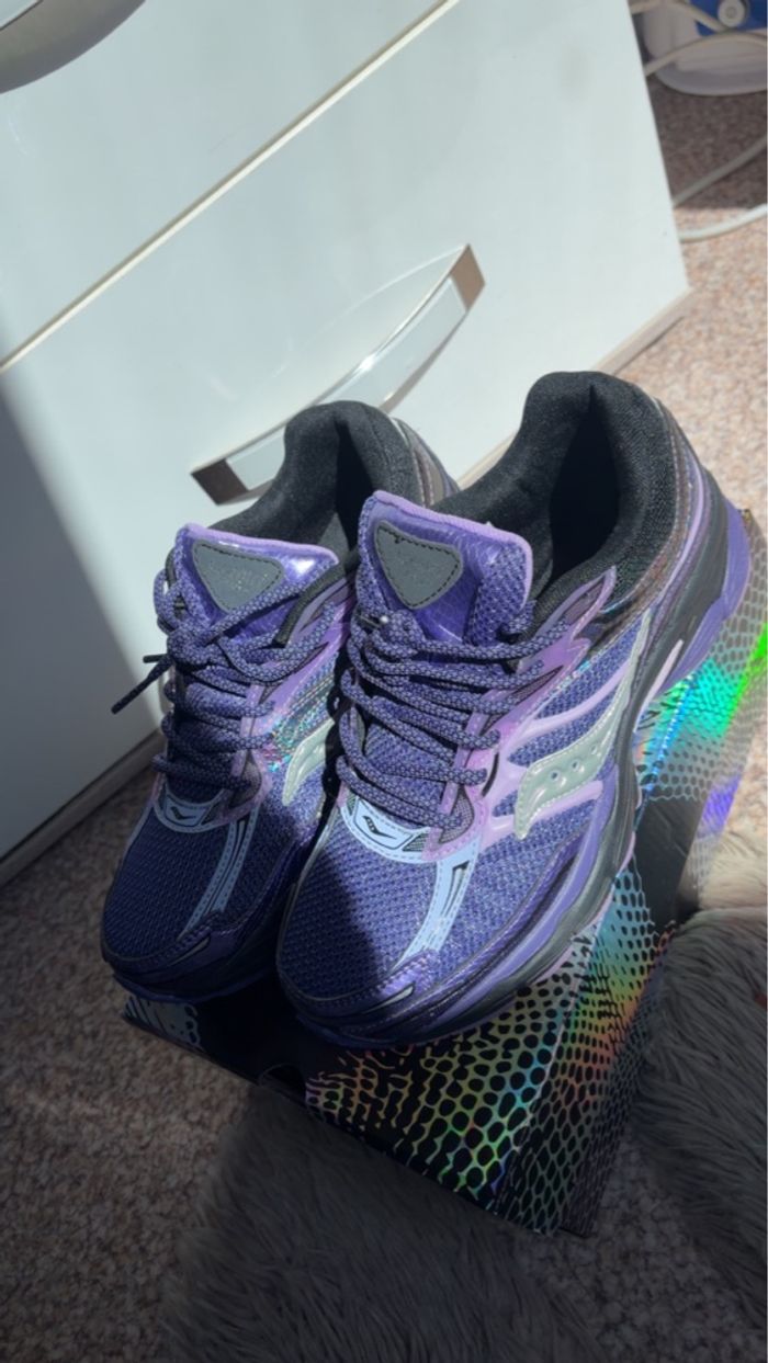 saucony omni 9 violette - photo numéro 3