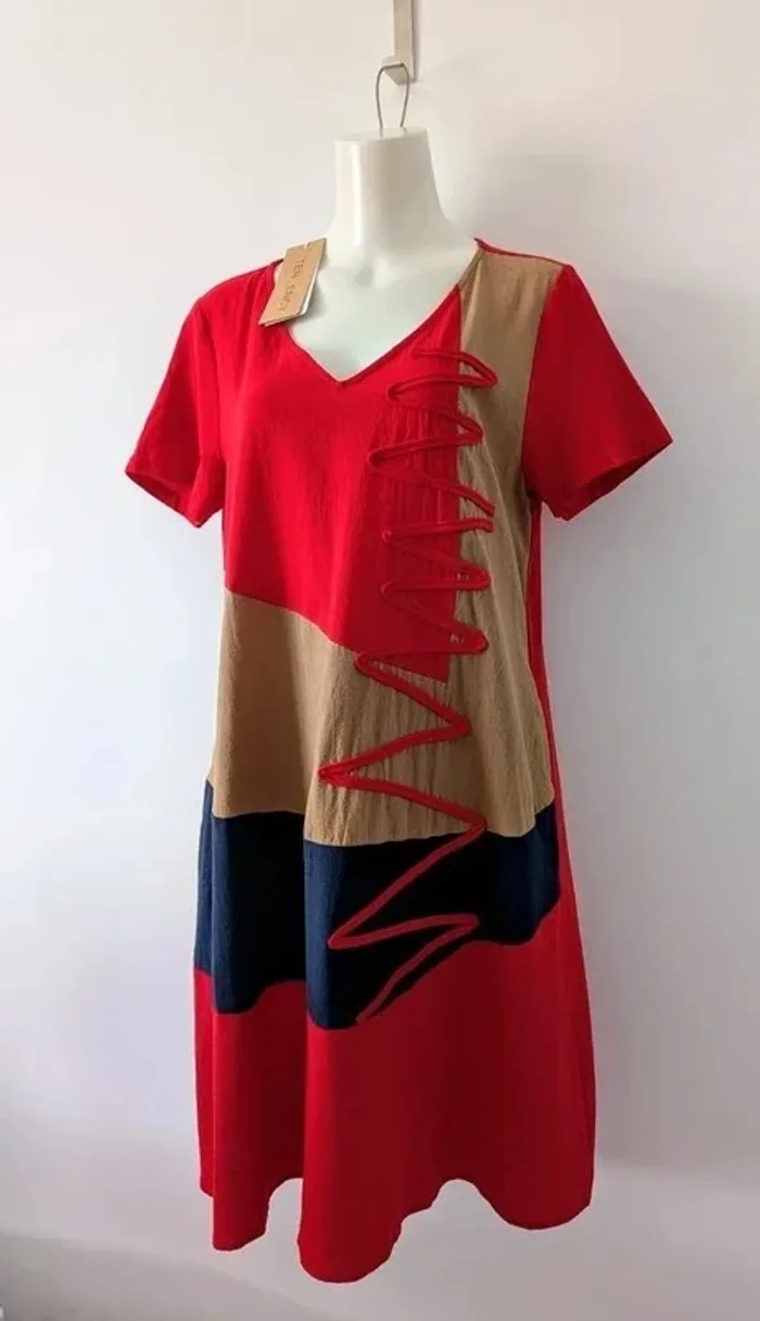 Robe neuve manches courtes - Tendency - taille 40 - photo numéro 2