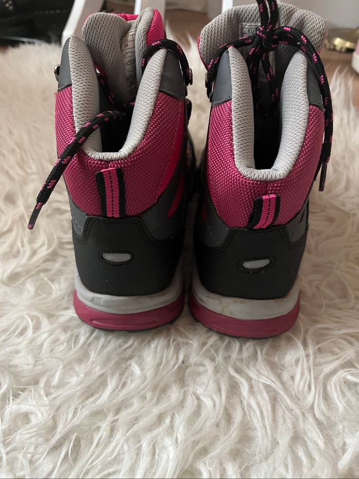 Chaussures de marche montantes fille rose T35 TREKTEC  TBE 🥾 - photo numéro 4