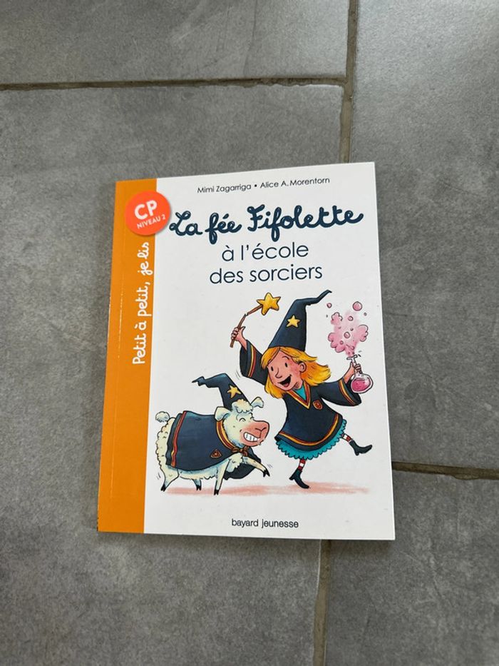 Livre j’apprends à lire niveau CP - photo numéro 2