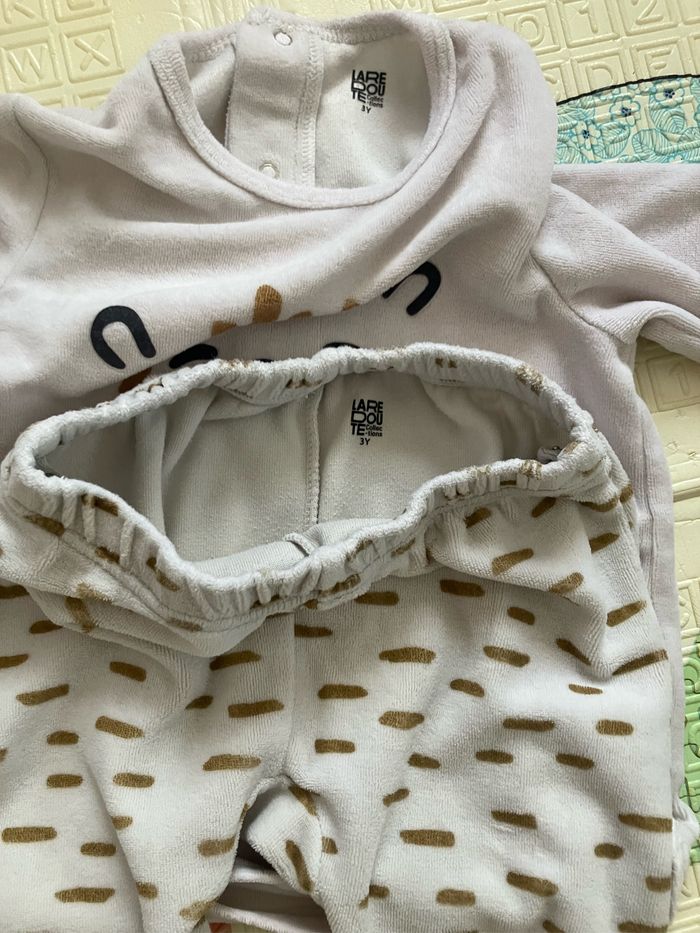 Vend pyjama La Redoute taille 3 ans - photo numéro 3