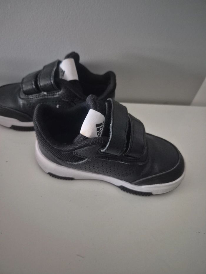 Basket adidas - photo numéro 2