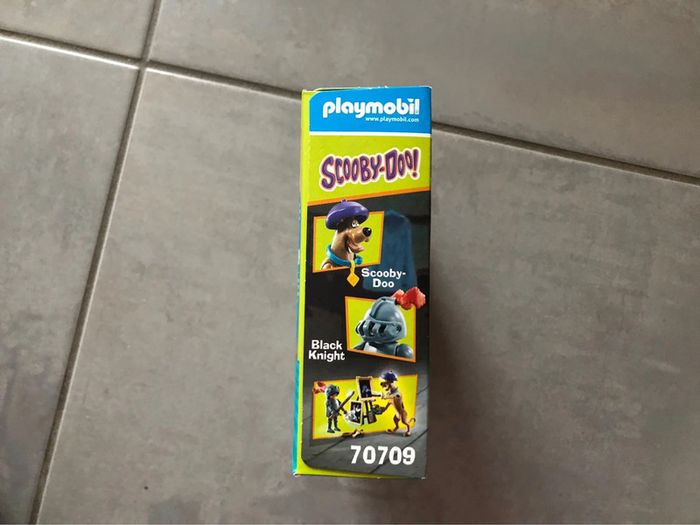 Playmobil neuf Scooby-Doo avec chevalier noir 70709 - photo numéro 3