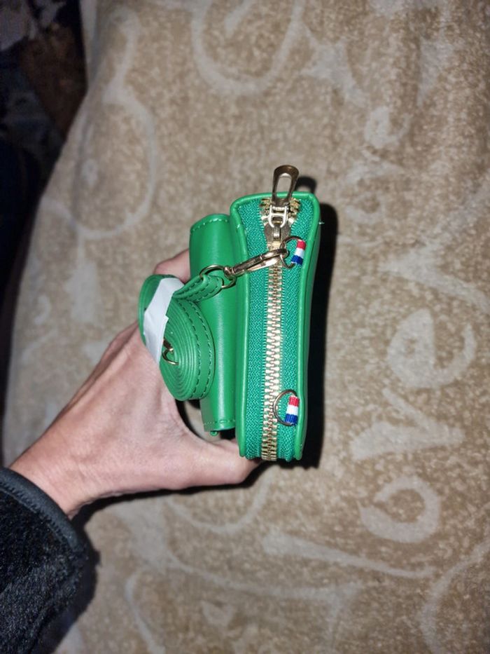 Pochette - photo numéro 4