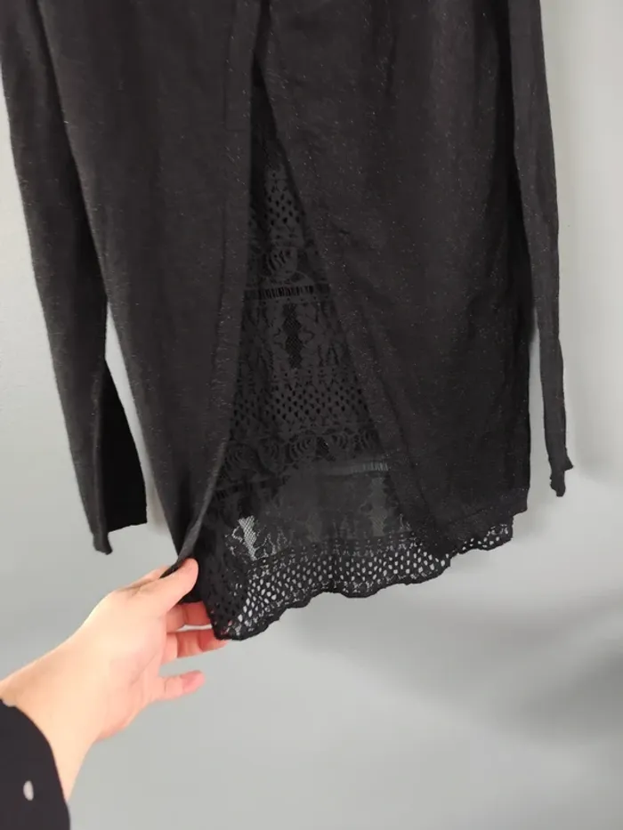 Pull dentelle