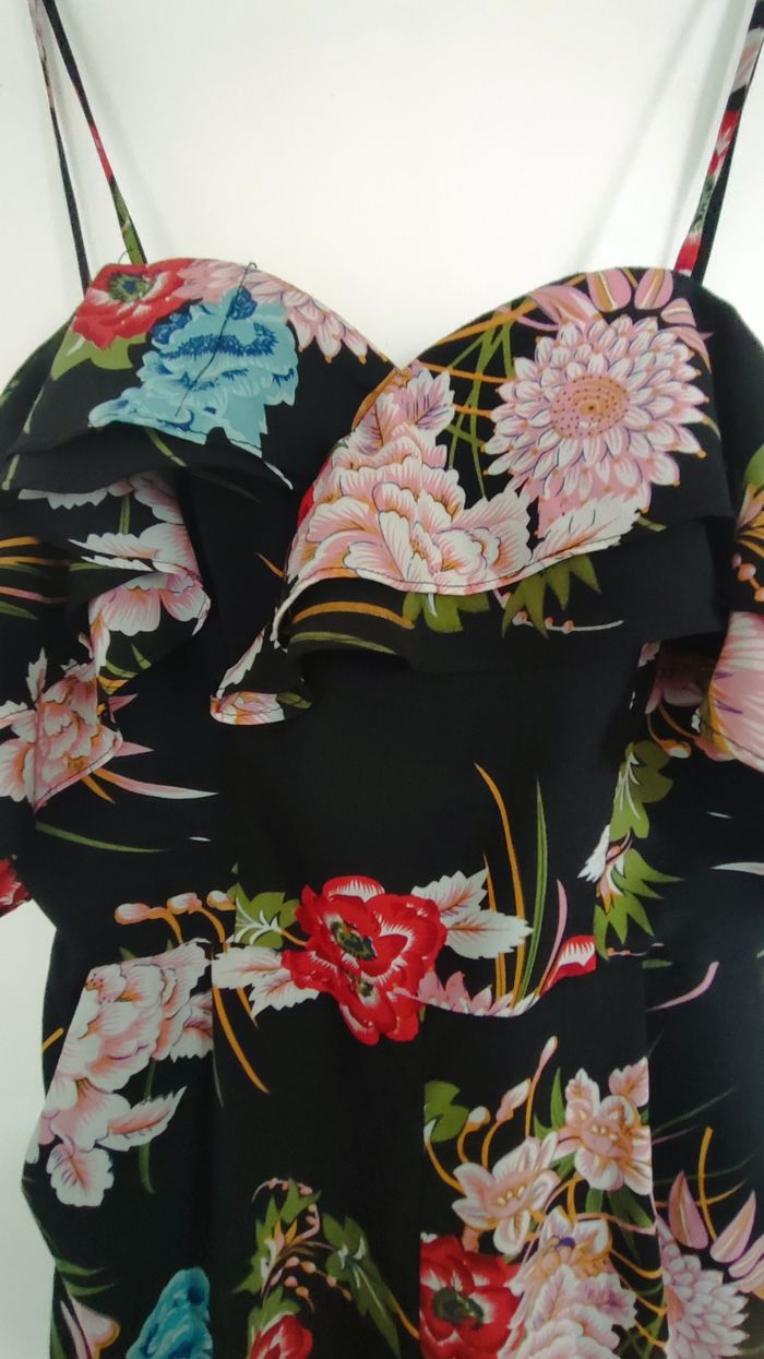 Combinaison à fleurs 💮 - photo numéro 4