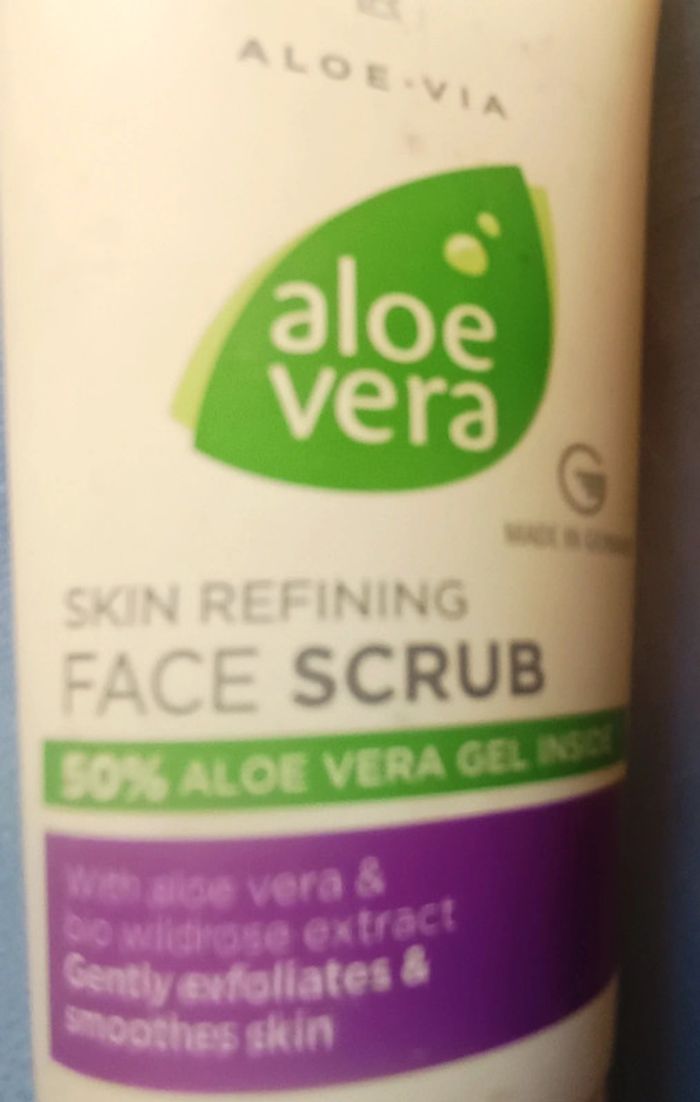 Gommage visage face scrub Aloe Vera LR Health and Beauty - photo numéro 2