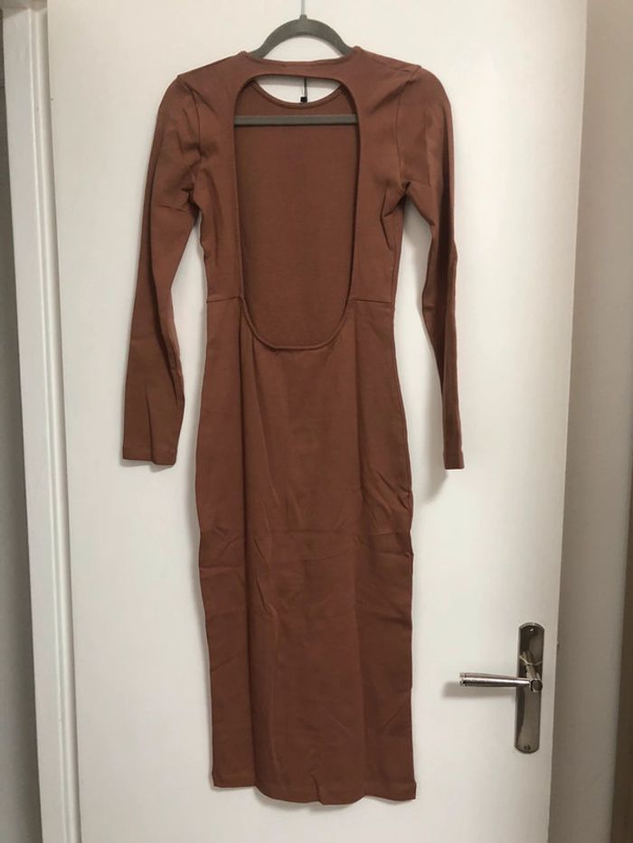 Superbe belle robe longue rose foncé Zara neuve avec étiquette taille L - photo numéro 5