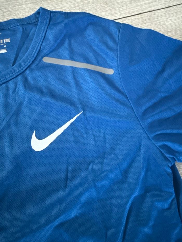 T-shirt Nike bleu - photo numéro 2