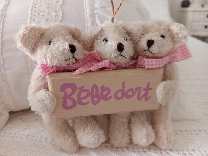 Ensemble doudou lapin, hochet lapin et déco vintage - photo numéro 12