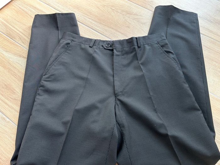 Pantalon costume Yves Saint Laurent - photo numéro 9