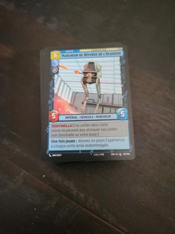 Carte Star Wars Unlimited Marcheur de défense de l'Académie