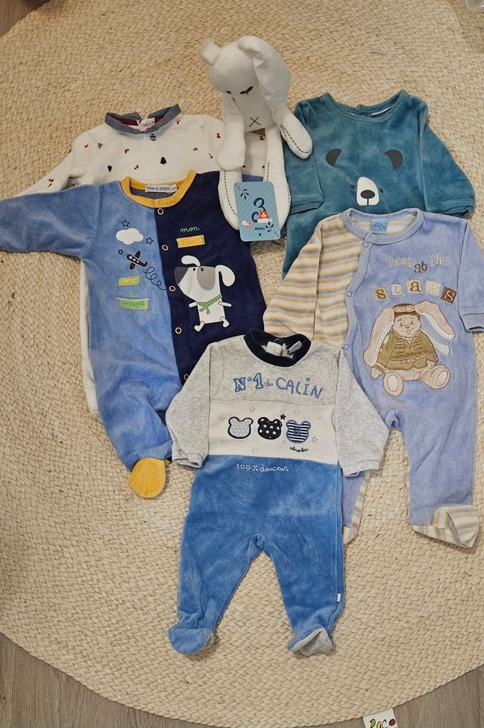 Lot 5 pyjamas velours 3mois