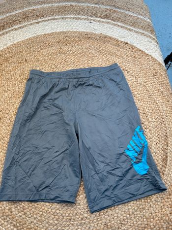 Short Nike SB Garçon Gris Taille 14 Ans | Très Bon État | SNVintagefr BS1573