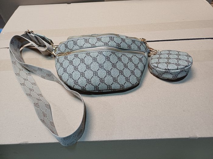 Lots de sac banane 4 pièces pour revendeur - photo numéro 2