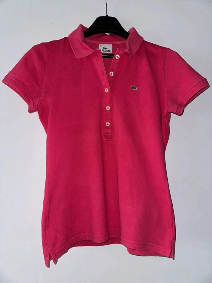 Joli polo femme Lacoste t40