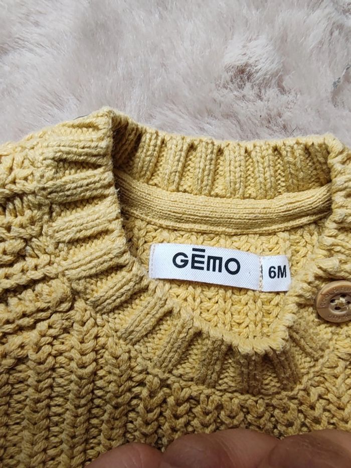 Pull en maille bébé - photo numéro 3