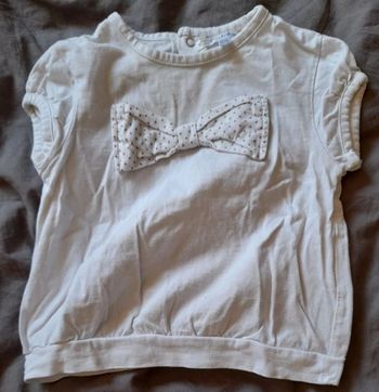 Tee-shirt avec noeud à poids