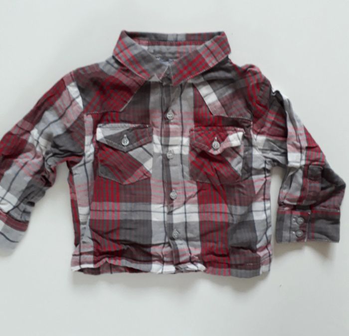 Chemise à carreaux