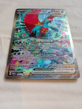 carte pokémon rugit-lune ex 251/182 , fr , neuf , super état.