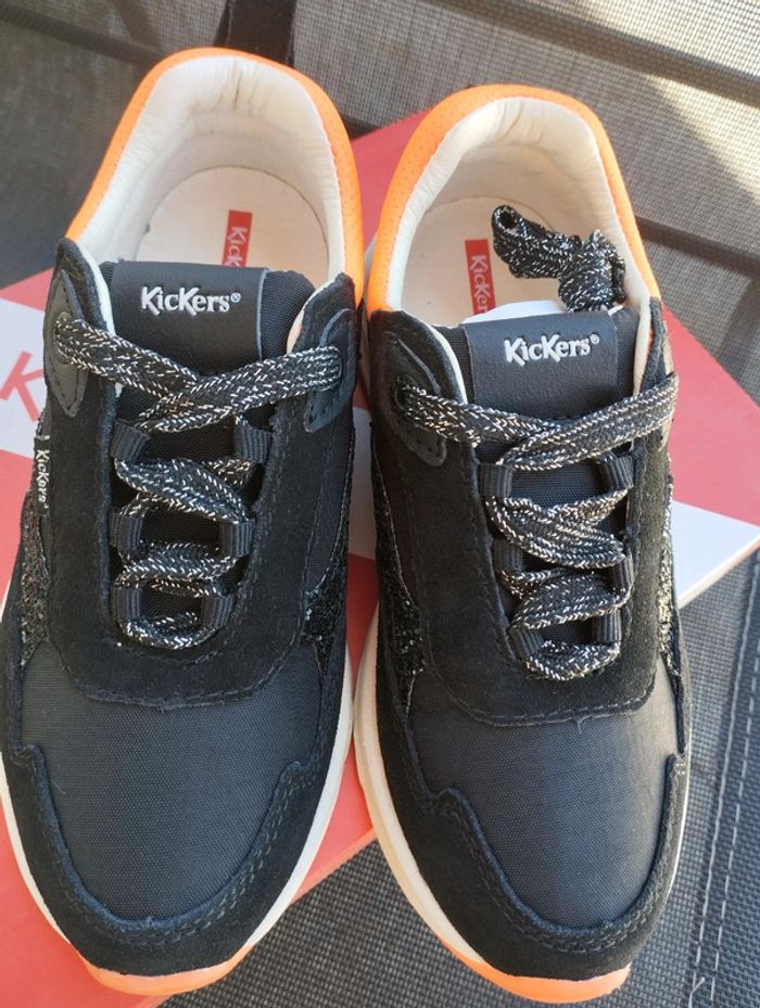 Magnifique basket kickers neuve taille 31 - photo numéro 4