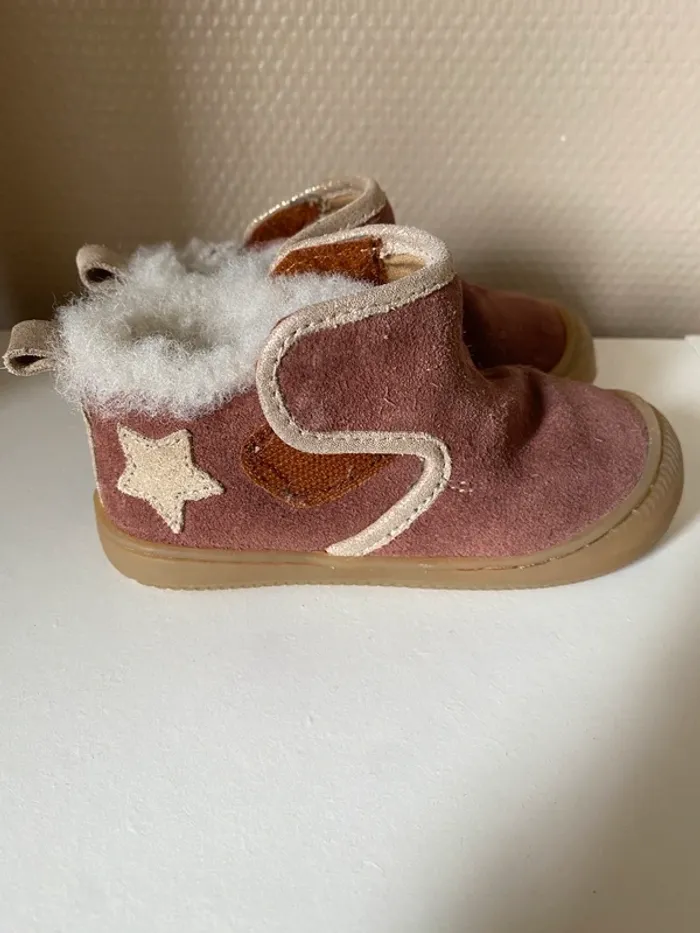 Chaussons Vertbaudet taille 20