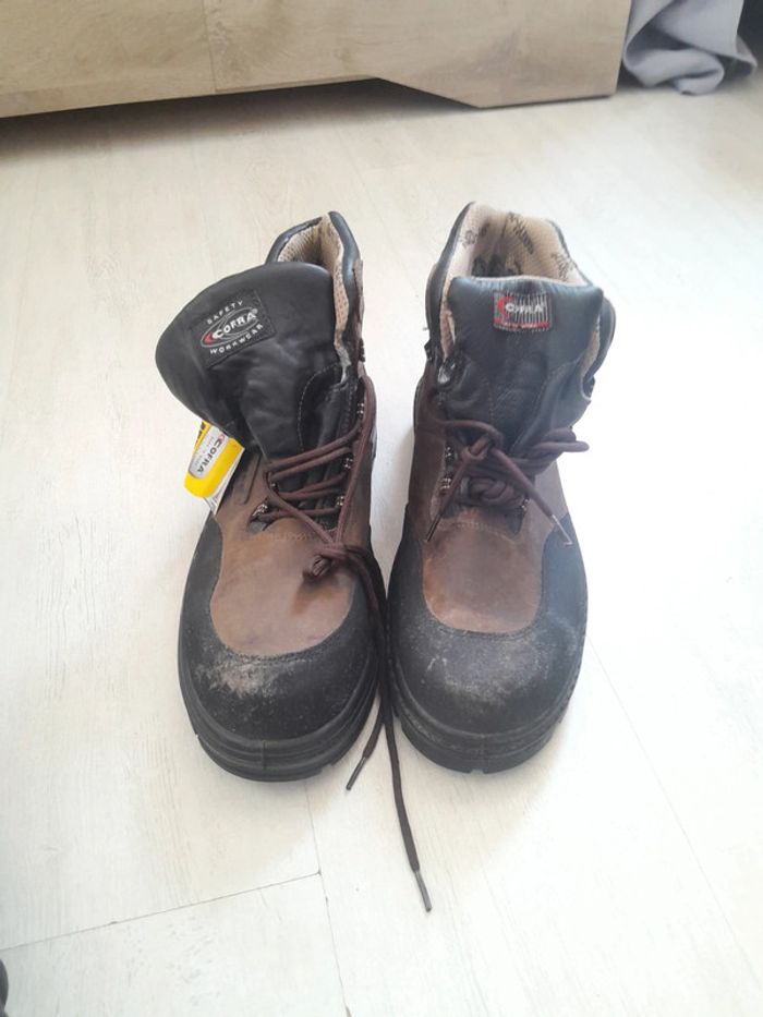 Chaussures de chantier Cofra Gorotex taille 48