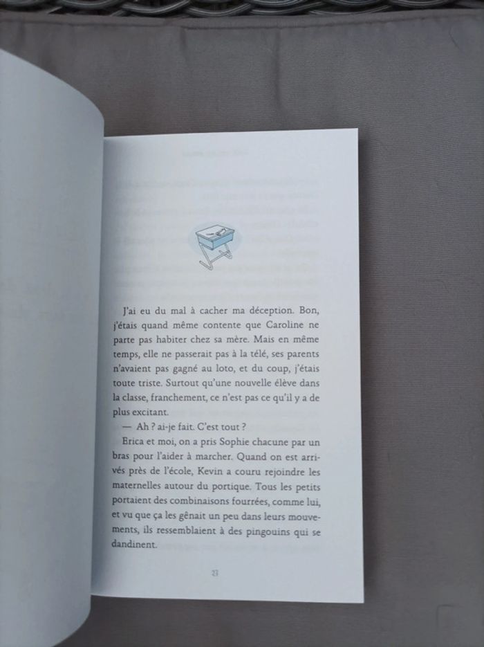 Livre " Le carnet d Allie : les vraies amies" neuf - photo numéro 4